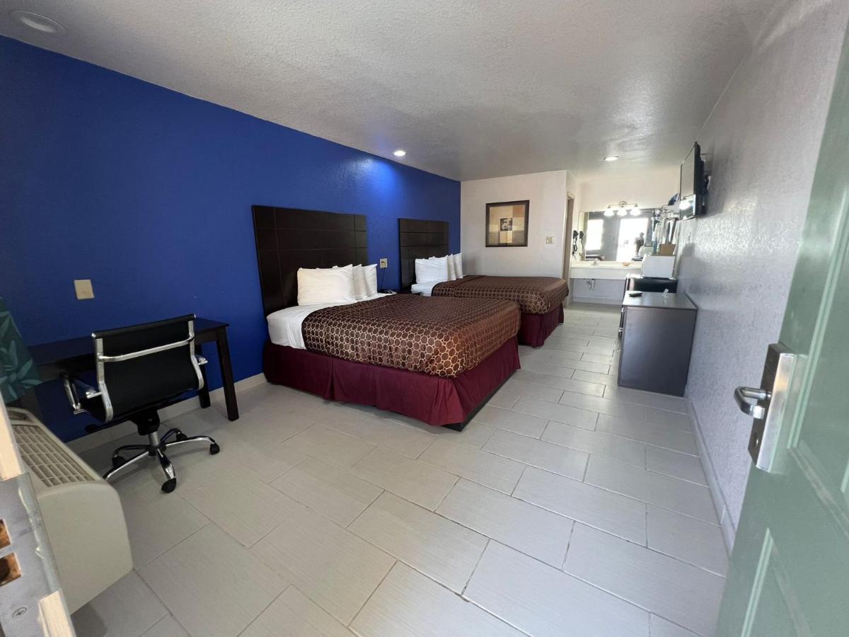 Country Hill Inn & Suite Eagle Pass Εξωτερικό φωτογραφία
